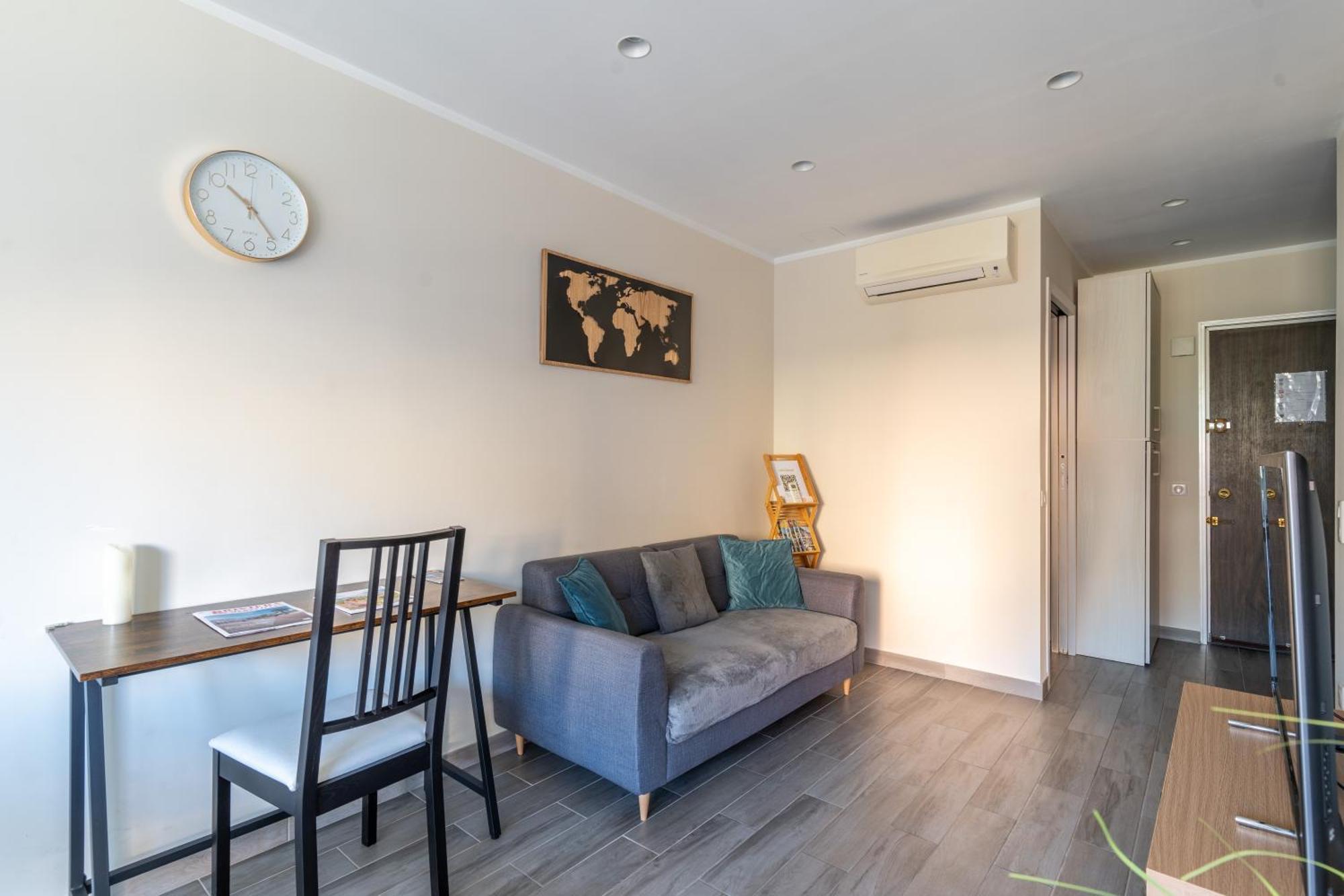 Fabuleux Appartement 2 Personnes Au Coeur De Menton, Climatise Et Proche Gares Routiere Et Sncf Kültér fotó