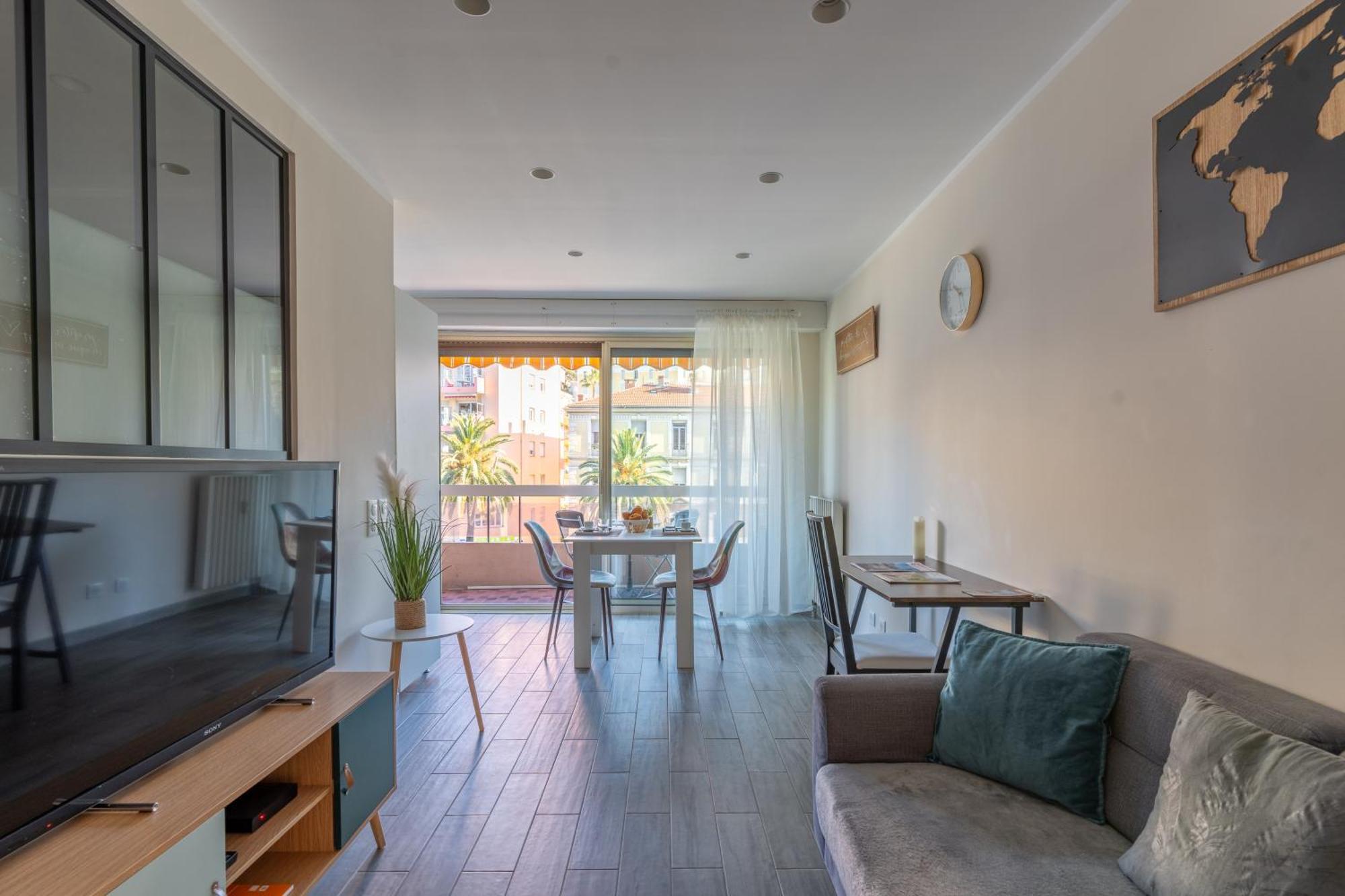 Fabuleux Appartement 2 Personnes Au Coeur De Menton, Climatise Et Proche Gares Routiere Et Sncf Kültér fotó