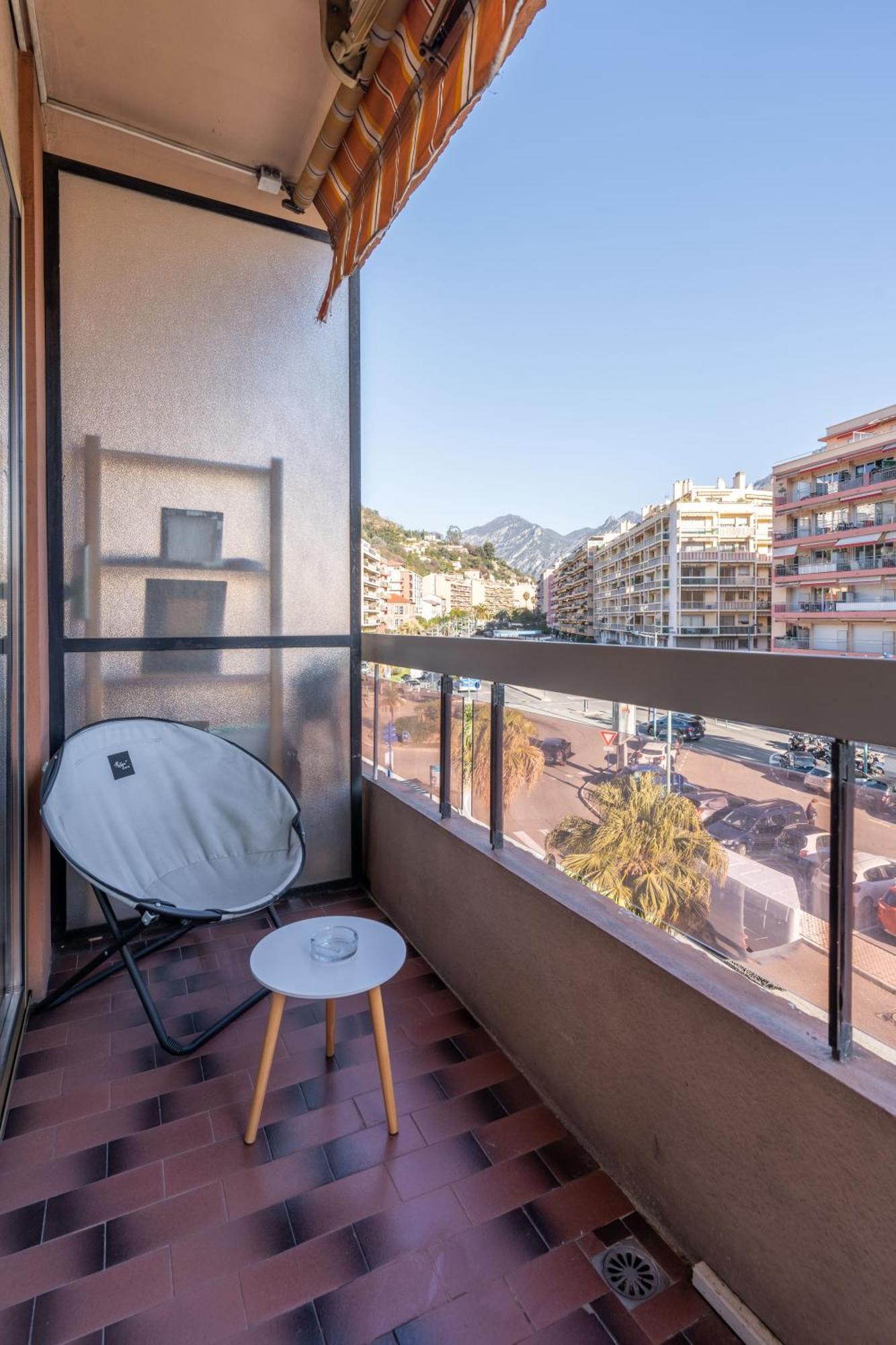 Fabuleux Appartement 2 Personnes Au Coeur De Menton, Climatise Et Proche Gares Routiere Et Sncf Kültér fotó